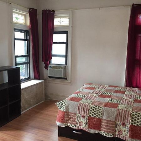 Two Bedroom Apartment In Queens 纽约 外观 照片